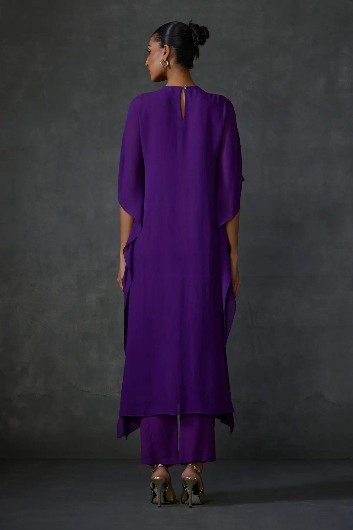 Peizuli Kaftan With Pants Namrata Joshipura Online