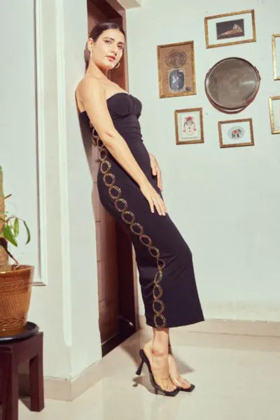 FATIMA SANA SHAIKH IN METALLIC CHAIN DRESS Namrata Joshipura Online (Celebrity Muses)