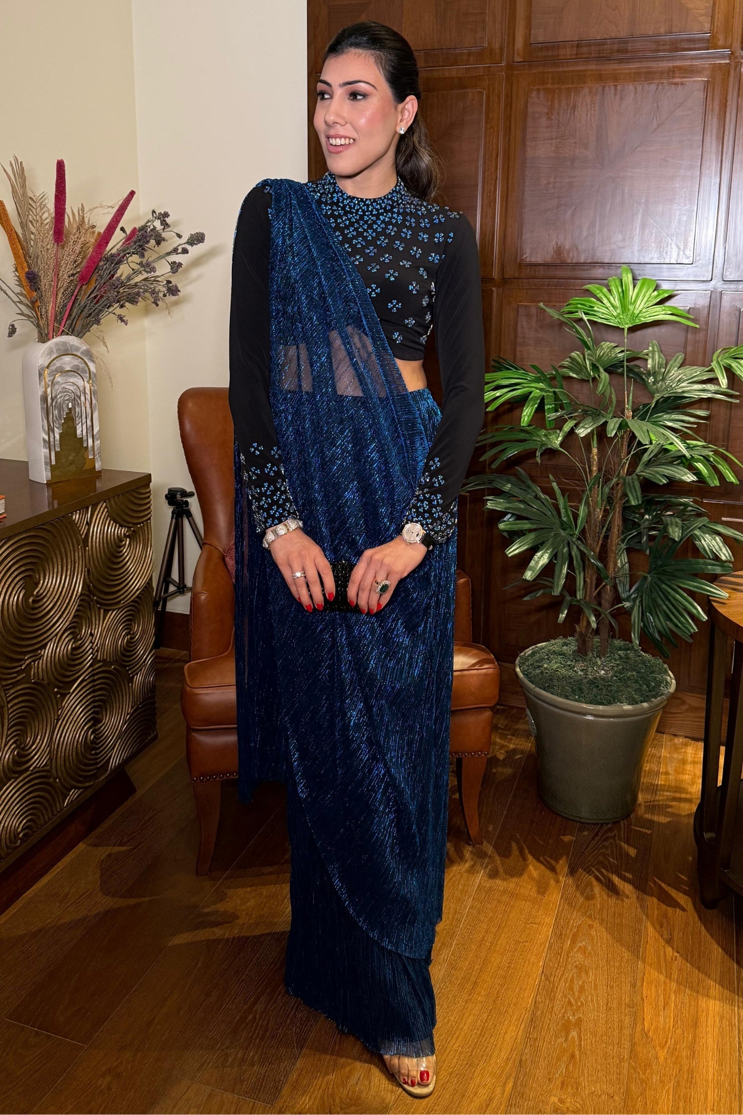 DIVYA KAPOOR Namrata Joshipura Online (Celebrity Muses)