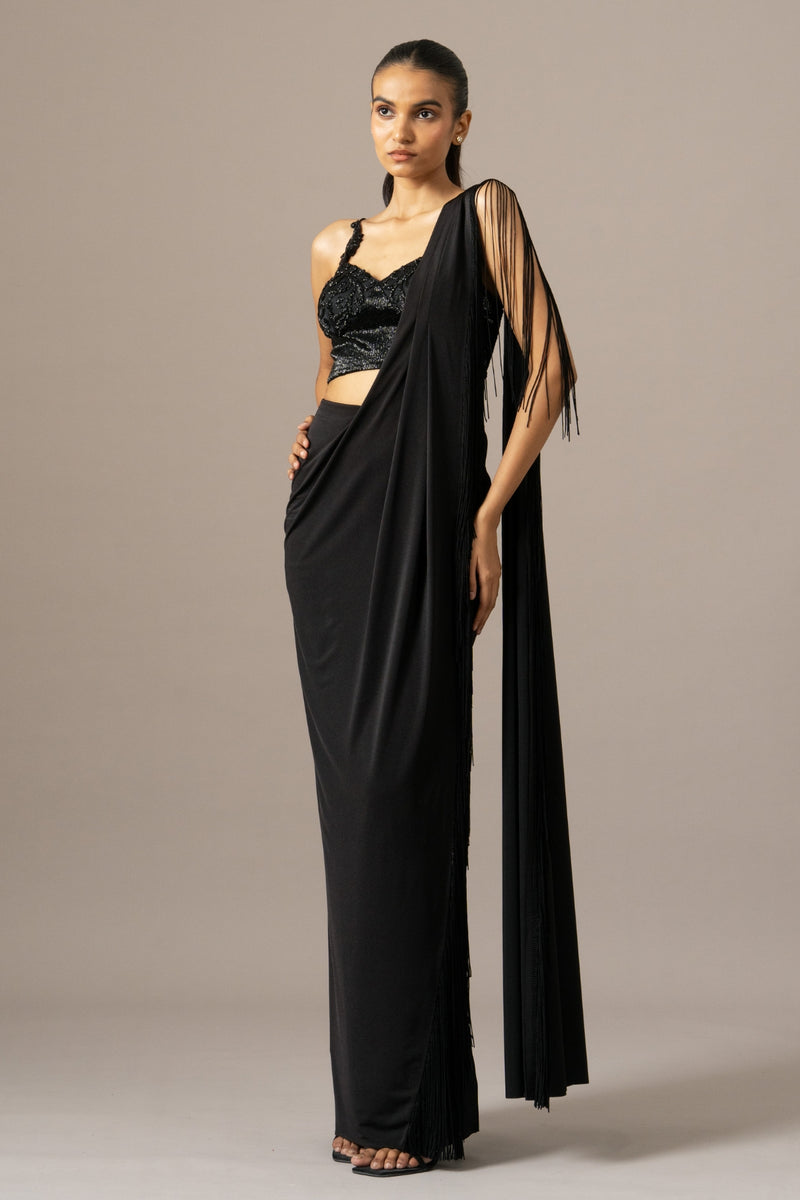 Dazzle Fringes Saree With Embroidered Blouse
