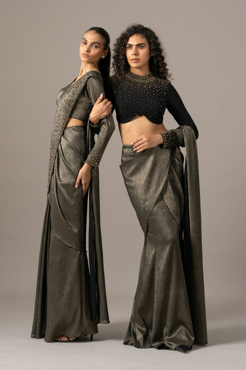 STAR GAZE CRUSTED BLOUSE WITH SLIT SAREE