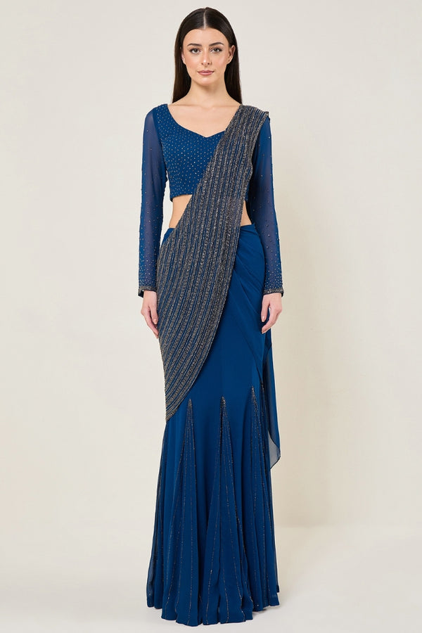 Trackline Saree With Emrmaid Drape