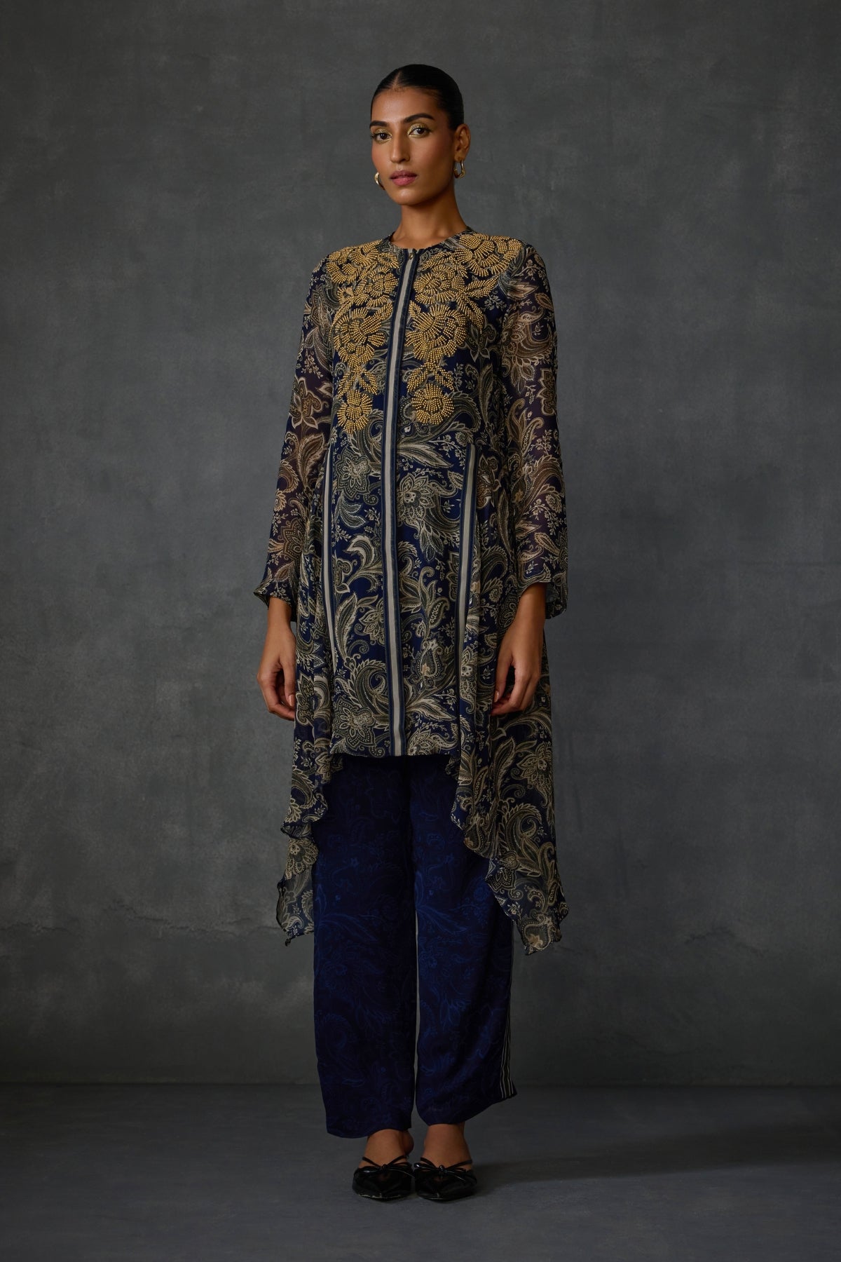 Myrrah Paisley Trapeze Asymetric Kurta Set With Dupatta Namrata Joshipura Online