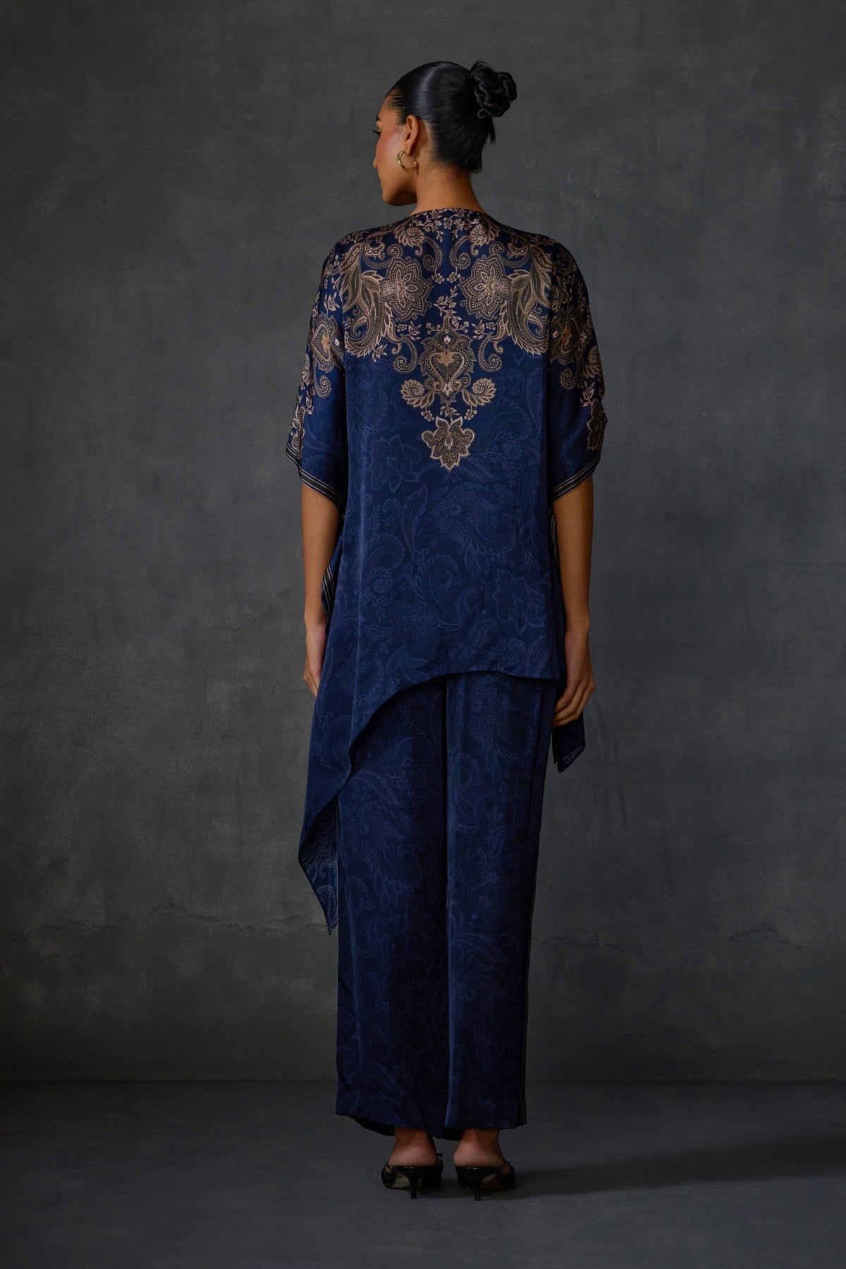 Paisley Asymetric Co-ord Set Namrata Joshipura Online