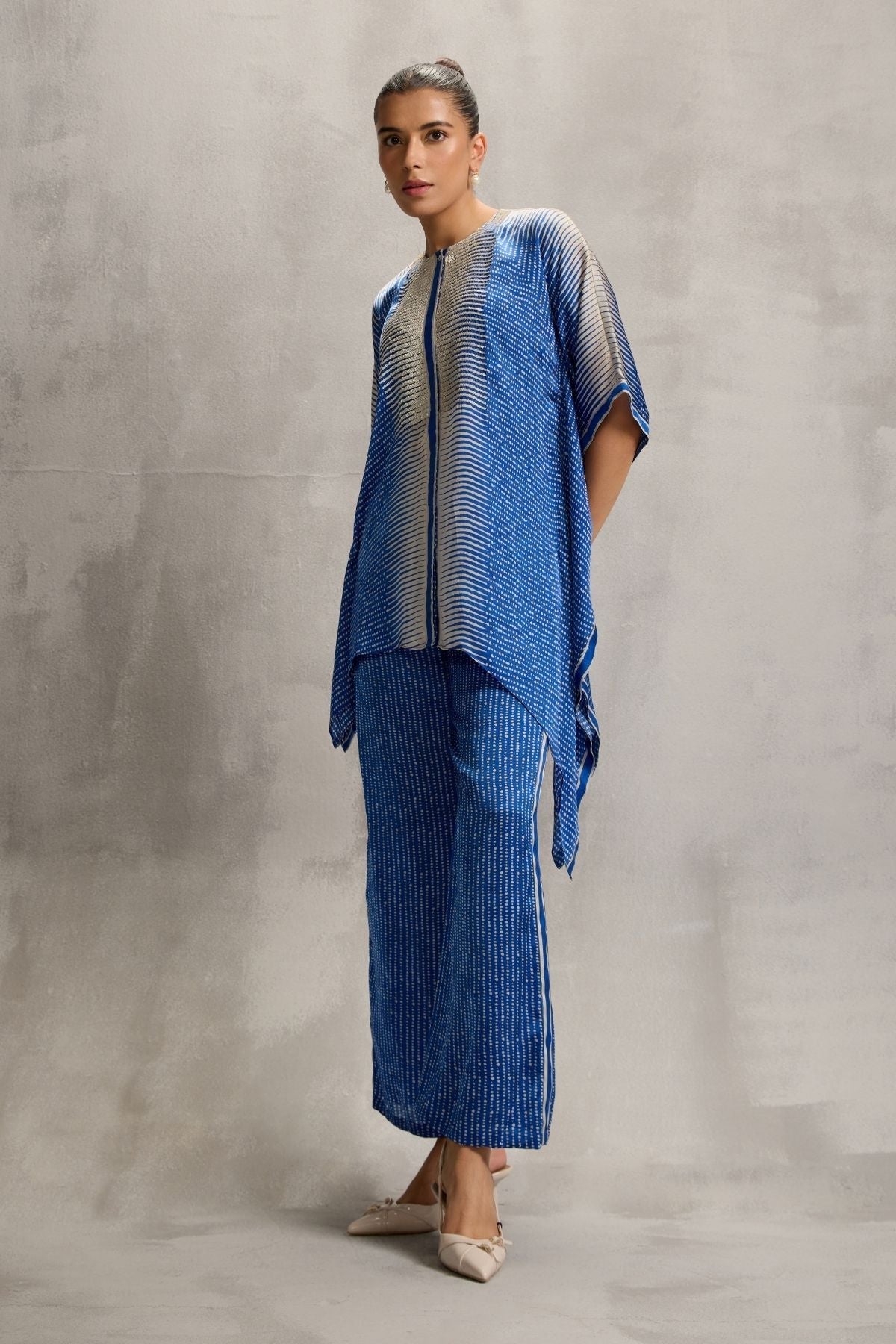 Crest Pointed Hem Asymtric Co-ord Namrata Joshipura