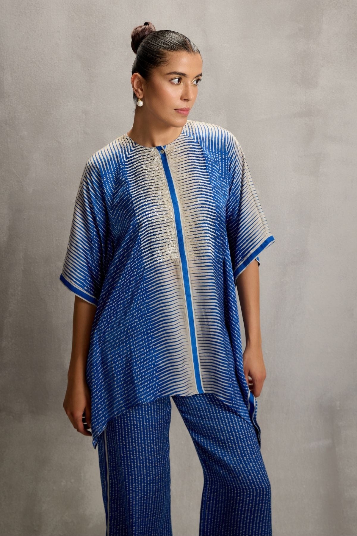 Crest Pointed Hem Asymtric Co-ord Namrata Joshipura