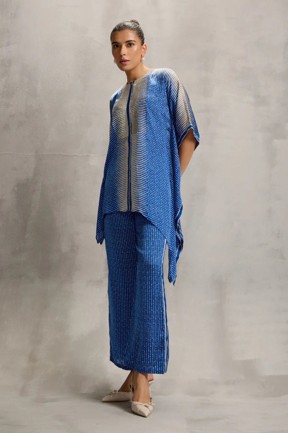 Crest Pointed Hem Asymtric Co-ord Namrata Joshipura