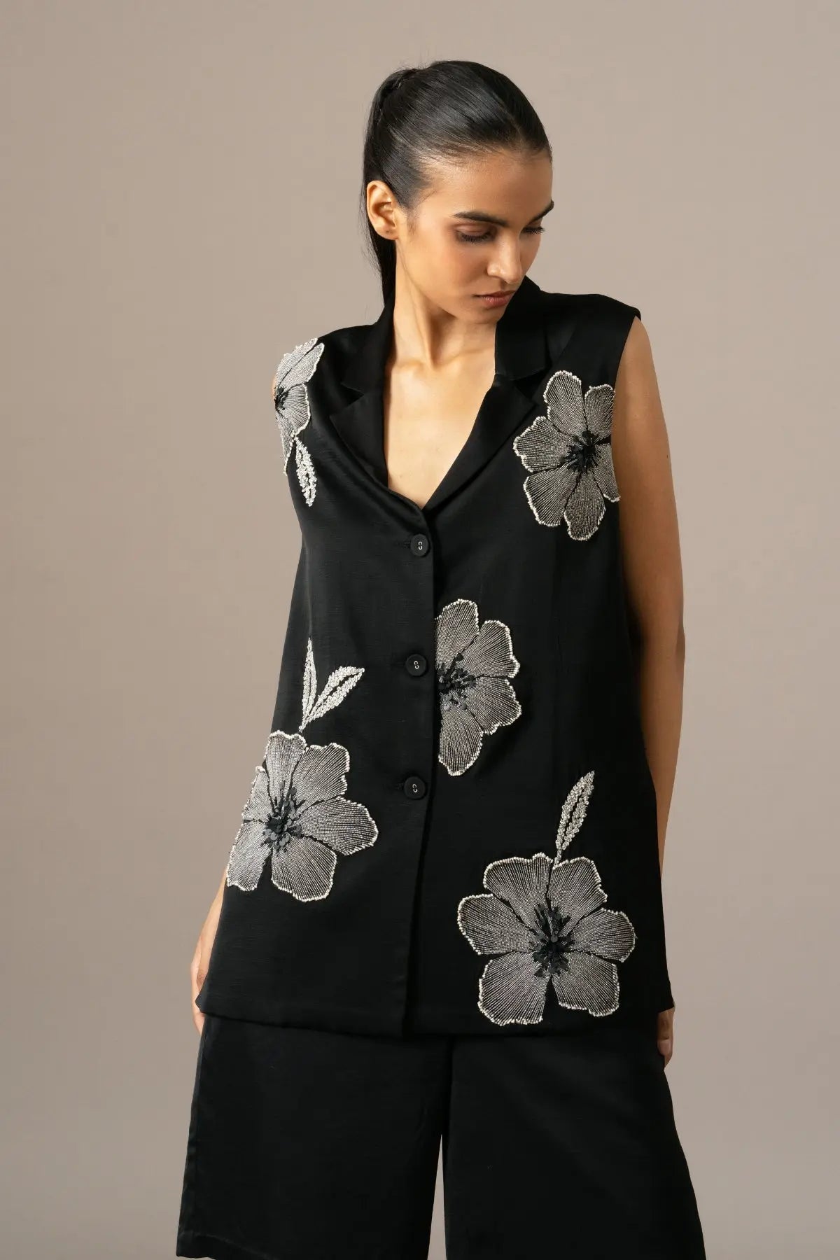 Poppy Flower Sleevless Coord Set Namrata Joshipura Online