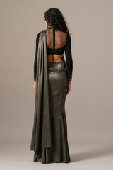 STAR GAZE CRUSTED BLOUSE WITH SLIT SAREE
