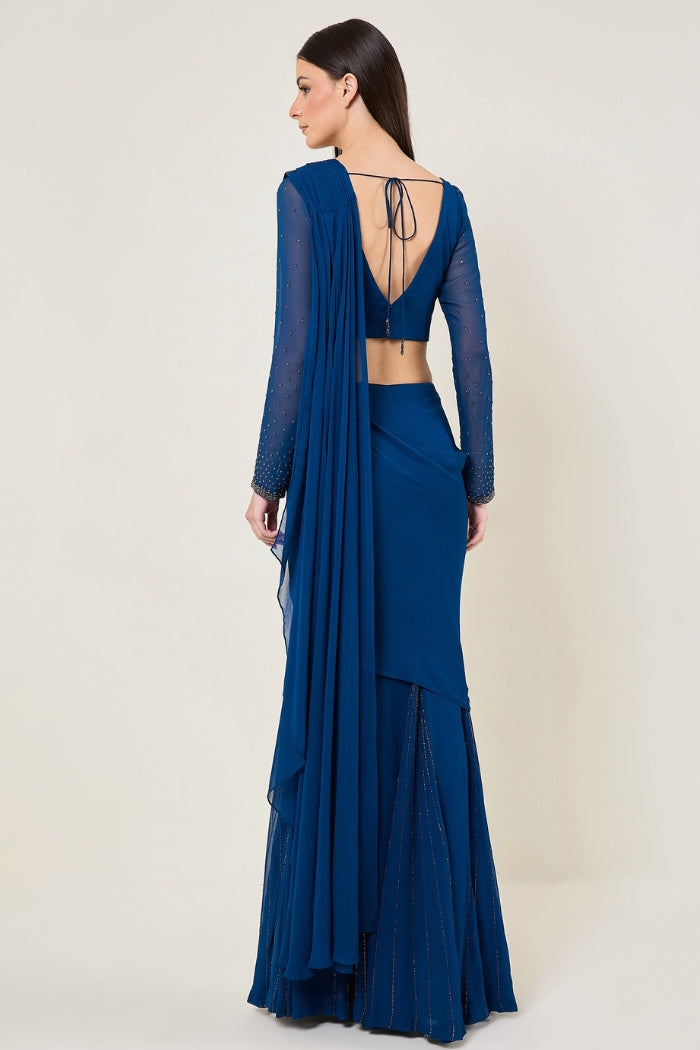 Trackline Saree With Emrmaid Drape