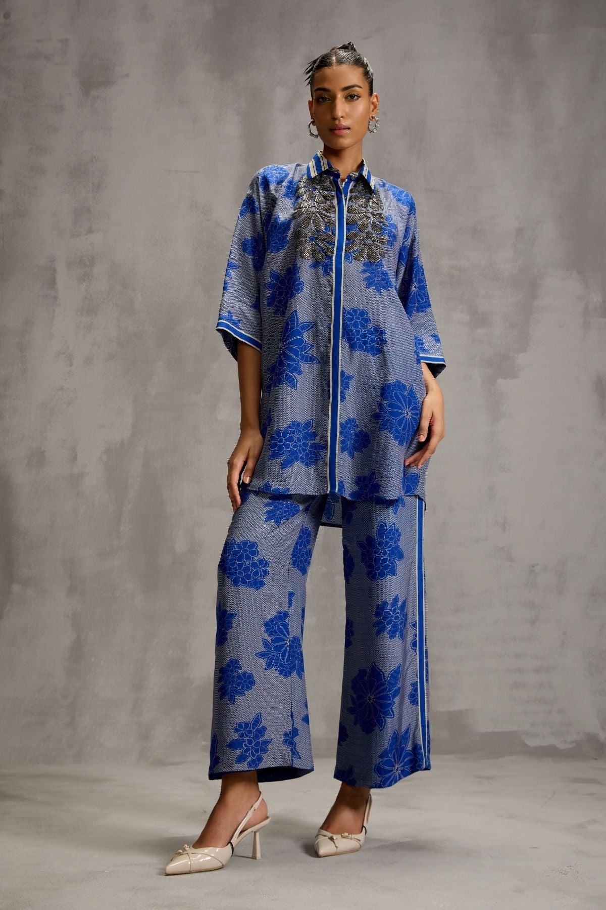 Hitachi Oversized Co-ord Namrata Joshipura