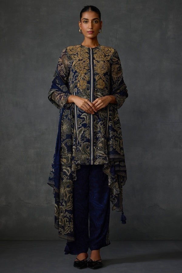 Myrrah Paisley Trapeze Asymetric Kurta Set With Dupatta