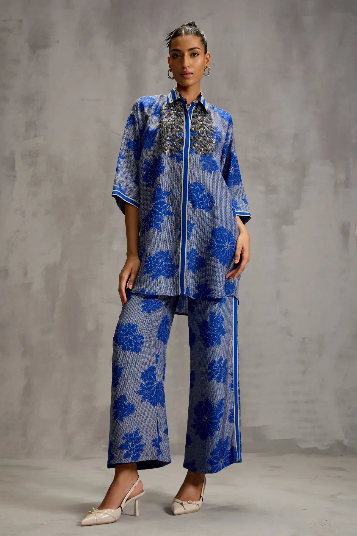 Hitachi Oversized Co-ord Namrata Joshipura