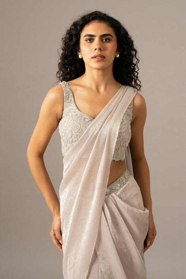 Iris Crusted Blouse With Mermaid Drape Saree