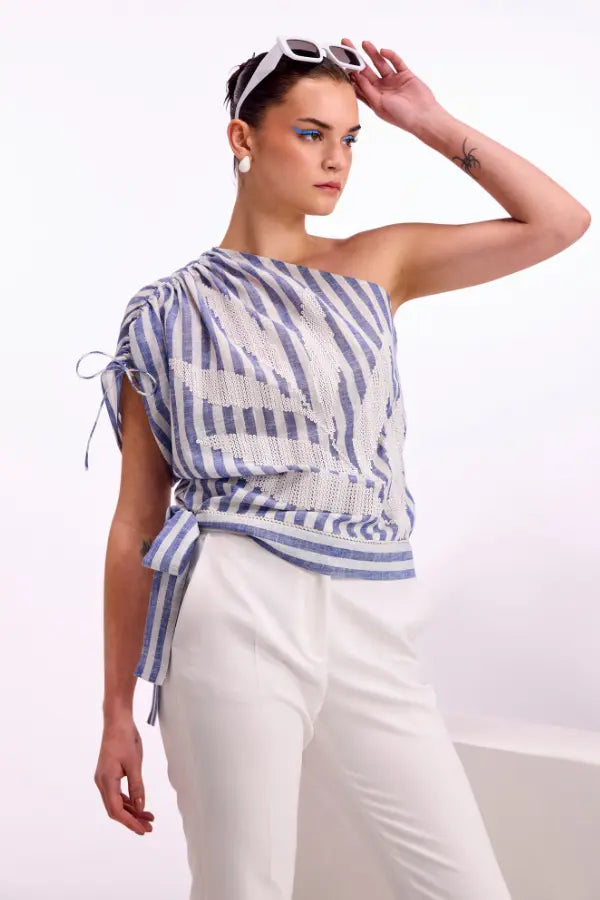 Seinna Side Knot Top Namrata Joshipura