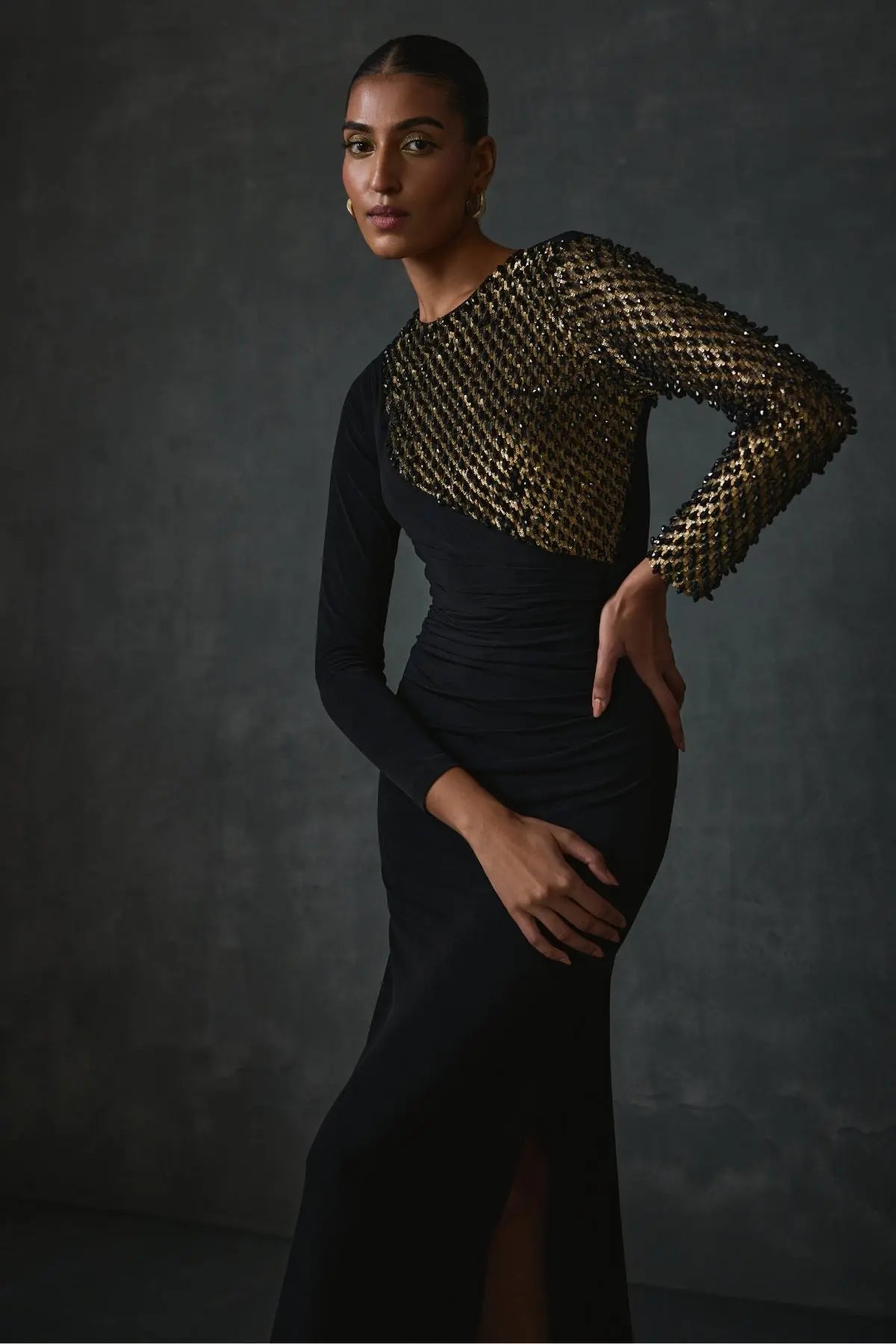 Dazzling Fitted Gown Namrata Joshipura Online