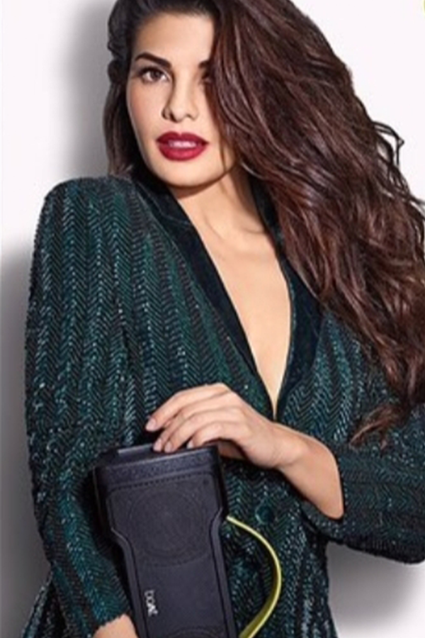 Jacqueline Fernandez In NJ Sequin Chevron Pattern Pant Suit